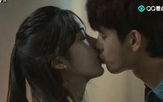 飞机吻戏视频,飞机吻戏视频引发热议